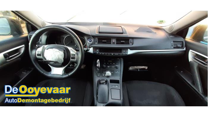 Lexus CT 200h 1.8 16V Sloopvoertuig (2012, Zwart)