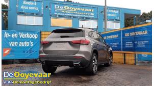 Mercedes GLA 1.3 180 Turbo 16V Sloopvoertuig (2021, Grijs)