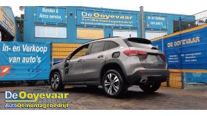 Mercedes GLA 1.3 180 Turbo 16V Sloopvoertuig (2021, Grijs)