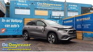 Mercedes GLA 1.3 180 Turbo 16V Sloopvoertuig (2021, Grijs)