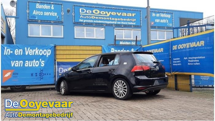 Volkswagen Golf VII 1.6 TDI 16V Sloopvoertuig (2013, Zwart)