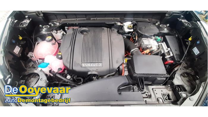 Lynk & Co 01 1.5 PHEV Sloopvoertuig (2021, Zwart)