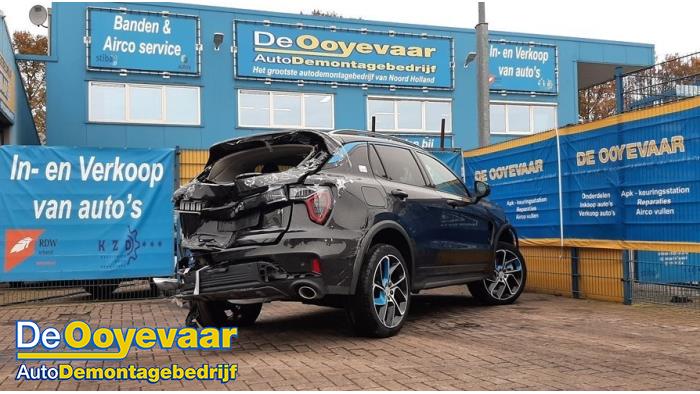 Lynk & Co 01 1.5 PHEV Sloopvoertuig (2021, Zwart)