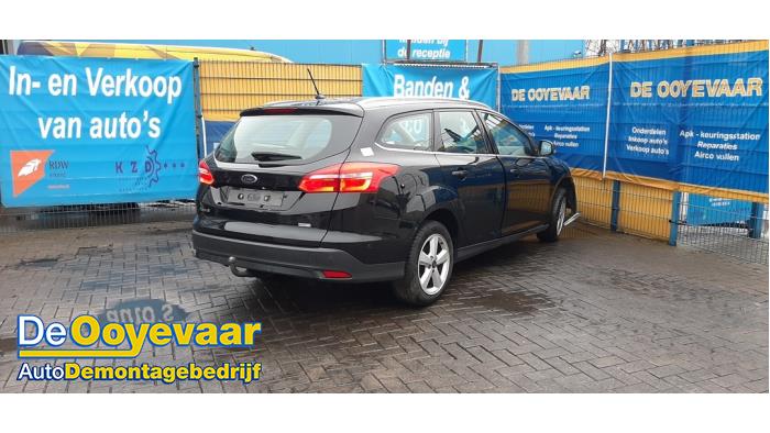 Ford Focus 3 Wagon 1.0 Ti-VCT EcoBoost 12V 125 Sloopvoertuig (2018, Zwart)