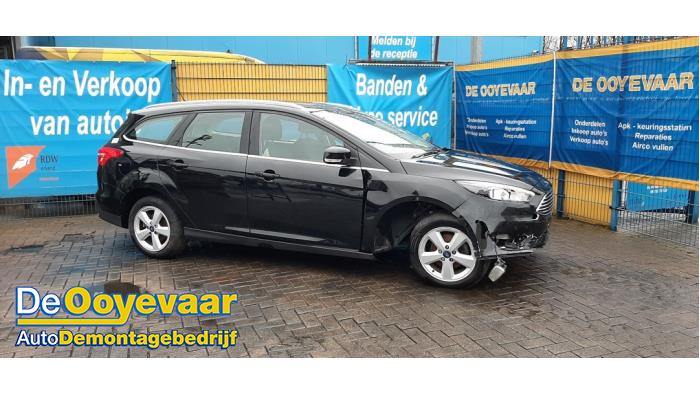 Ford Focus 3 Wagon 1.0 Ti-VCT EcoBoost 12V 125 Sloopvoertuig (2018, Zwart)