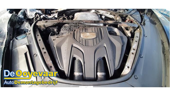 Porsche Panamera 2.9 V6 24V 4S Sloopvoertuig (2018, Zwart)