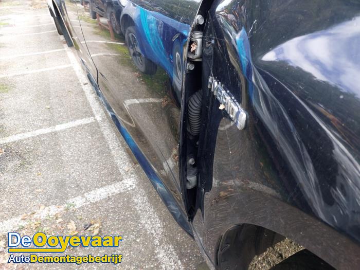 Toyota Corolla Touring Sport 1.8 16V Hybrid Sloopvoertuig (2019, Zwart)