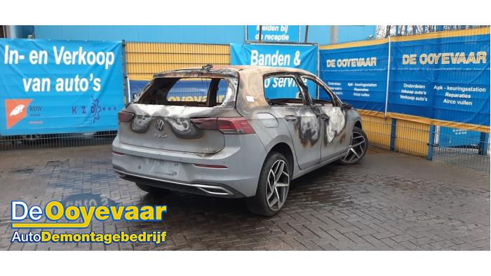 Volkswagen Golf VIII 1.5 eTSI 16V Sloopvoertuig (2020, Grijs)