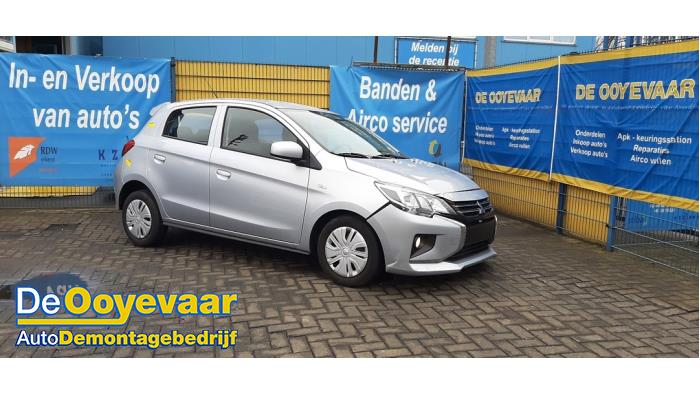 Mitsubishi Space Star 1.2 12V Sloopvoertuig (2023, Grijs)