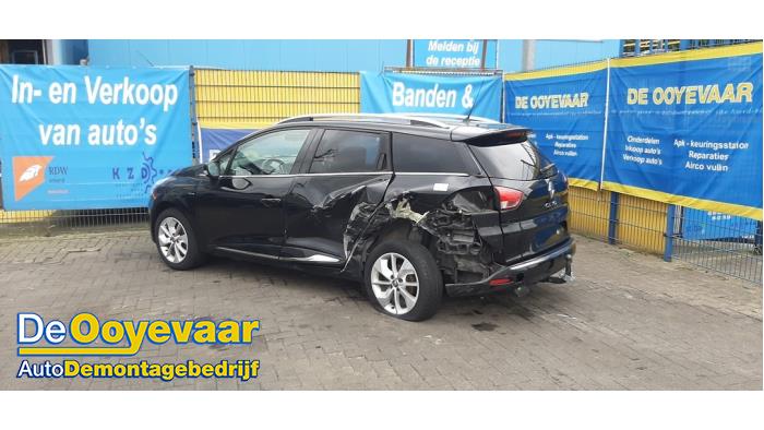 Renault Clio IV Estate/Grandtour 0.9 Energy TCE 90 12V Sloopvoertuig (2018, Zwart)