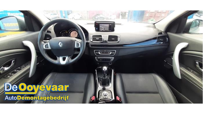 Renault Megane III Grandtour 1.5 dCi 110 Sloopvoertuig (2012, Beige)