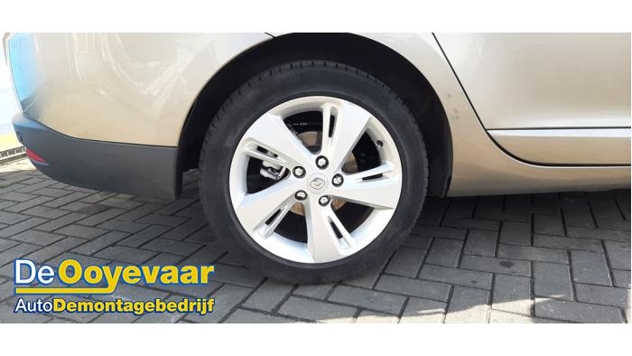 Renault Megane III Grandtour 1.5 dCi 110 Sloopvoertuig (2012, Beige)