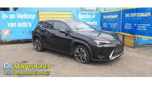 Lexus UX 250h 2.0 16V Sloopvoertuig (2019, Zwart)
