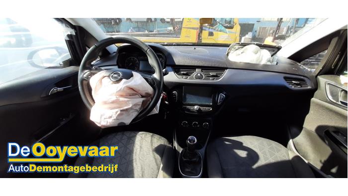 Opel Corsa E 1.4 16V Sloopvoertuig (2019, Zwart)