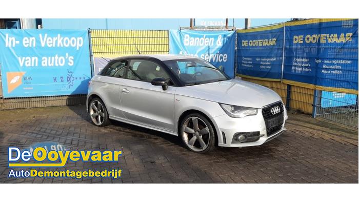 Audi A1 1.2 TFSI Sloopvoertuig (2012, Grijs, Zwart)