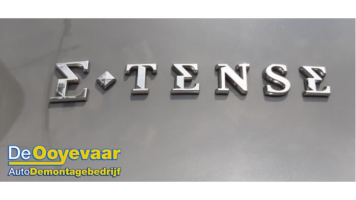 DS Automobiles DS 4 1.6 16V E-Tense 225 Sloopvoertuig (2022, Grijs)