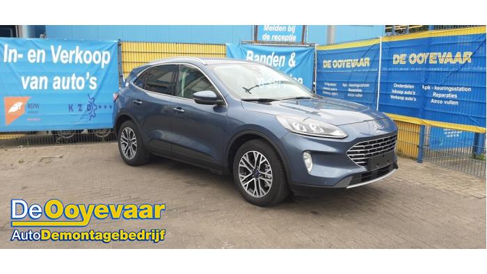 Ford Kuga III 2.5 PHEV 16V Sloopvoertuig (2021, Blauw)