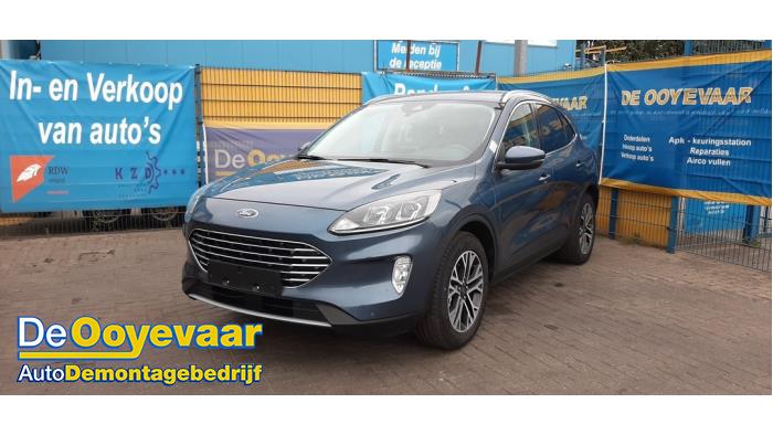 Ford Kuga III 2.5 PHEV 16V Sloopvoertuig (2021, Blauw)