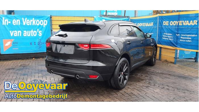 Jaguar F-Pace 2.0 D 180 16V AWD Sloopvoertuig (2018, Zwart)