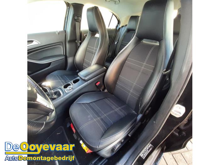 Mercedes A 1.5 A-180 CDI, A-180d 16V Sloopvoertuig (2014, Zwart)