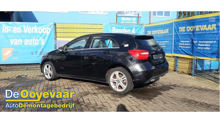 Mercedes A 1.5 A-180 CDI, A-180d 16V Sloopvoertuig (2014, Zwart)