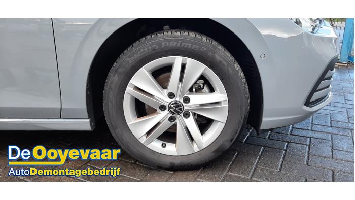 Volkswagen Golf VIII 1.0 TSI 12V Sloopvoertuig (2021, Grijs)