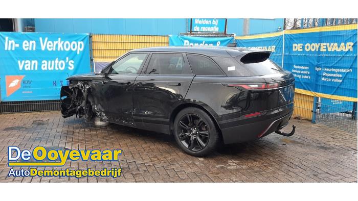 Landrover Velar Sloopvoertuig (2019, Zwart)