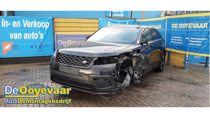 Landrover Velar Sloopvoertuig (2019, Zwart)