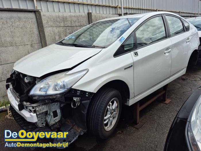 Toyota Prius 1.8 16V Sloopvoertuig (2009, Wit)