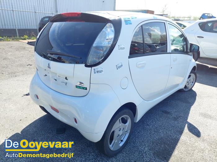 Mitsubishi i-MiEV i-MiEV Sloopvoertuig (2011, Wit)