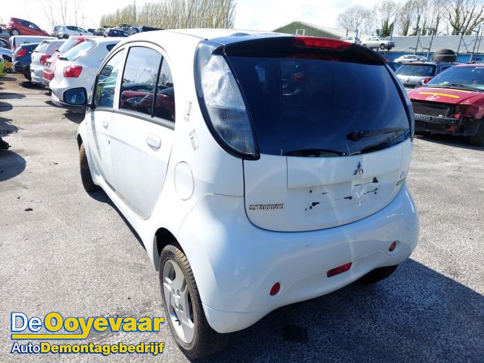 Mitsubishi i-MiEV i-MiEV Sloopvoertuig (2011, Wit)