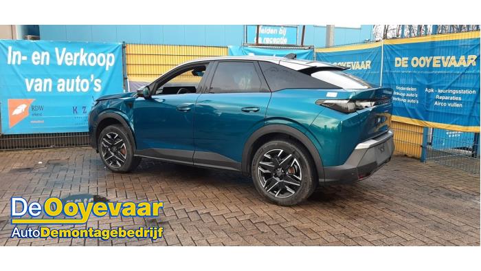 Peugeot 3008 III 1.2 12V Hybrid 136 Sloopvoertuig (2024, Blauw)