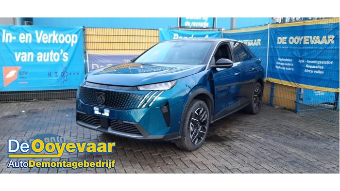 Peugeot 3008 III 1.2 12V Hybrid 136 Sloopvoertuig (2024, Blauw)