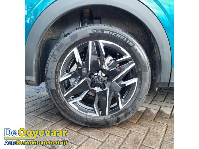 Peugeot 3008 III 1.2 12V Hybrid 136 Sloopvoertuig (2024, Blauw)