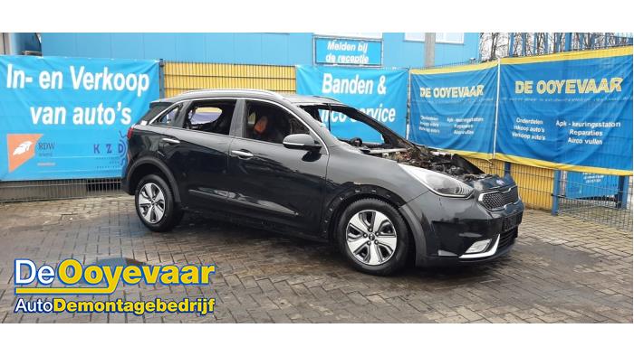 Kia Niro I 1.6 GDI Hybrid Sloopvoertuig (2019, Zwart)