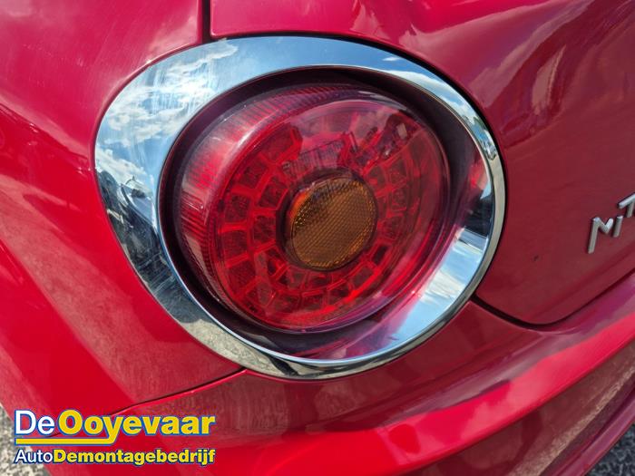 Alfa Romeo MiTo 0.9 TwinAir Sloopvoertuig (2014, Rood)