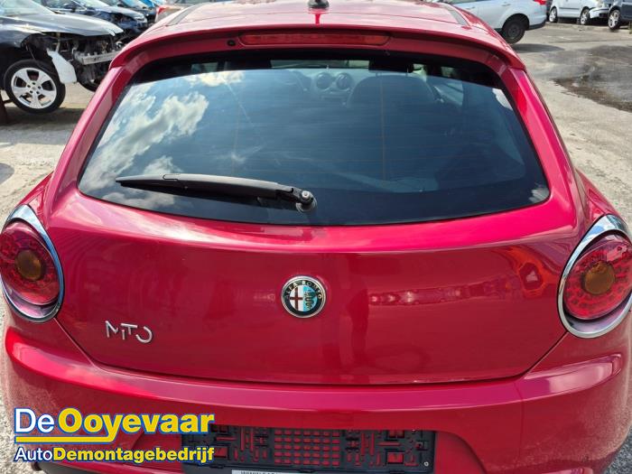 Alfa Romeo MiTo 0.9 TwinAir Sloopvoertuig (2014, Rood)