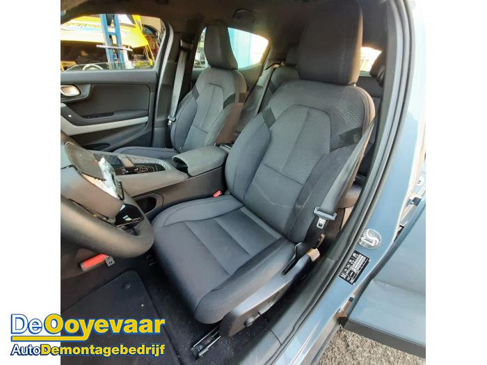 Polestar Polestar 2 69/70kWh EV Single Standard Range Sloopvoertuig (2024, Grijs)