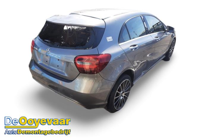 Mercedes A 2.2 A-200 CDI, A-200d 16V Sloopvoertuig (2016, Grijs)