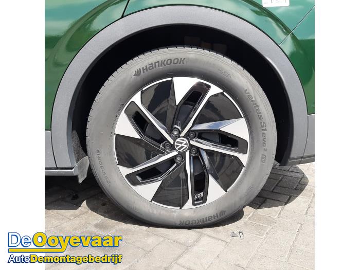 Volkswagen ID.4 Performance 77 kWh Sloopvoertuig (2023, Zwart)