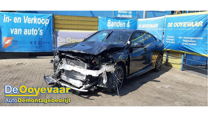 BMW 2 serie Gran Coupe 218i 1.5 TwinPower Turbo 12V Sloopvoertuig (2022, Zwart)