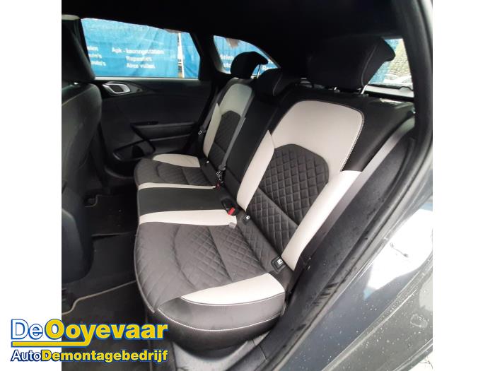 Kia Ceed Sportswagon 1.0i T-GDi 12V Sloopvoertuig (2021, Grijs)