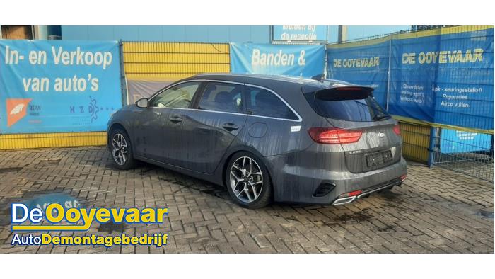 Kia Ceed Sportswagon 1.0i T-GDi 12V Sloopvoertuig (2021, Grijs)