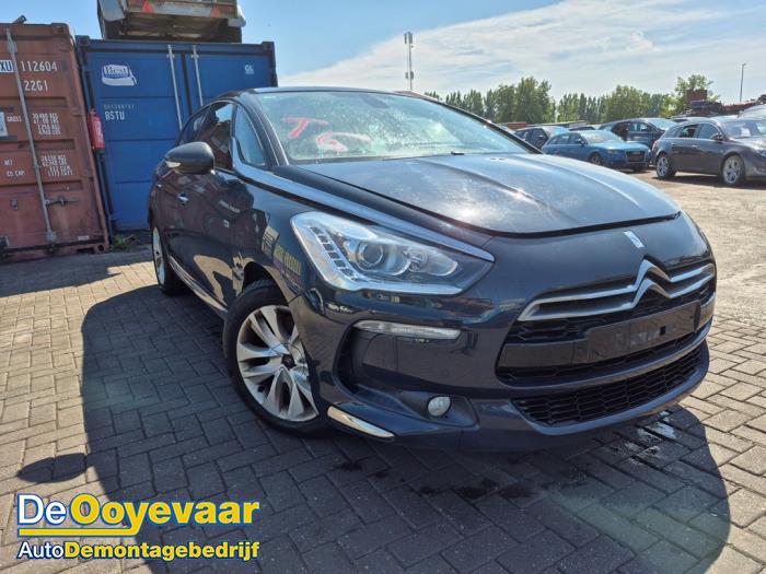 Citroen DS5 2.0 165 HYbrid4 16V Sloopvoertuig (2014, Grijs)