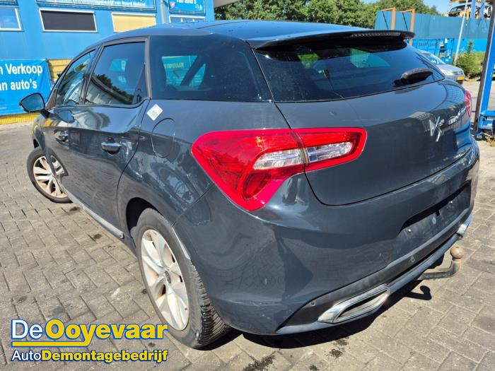 Citroen DS5 2.0 165 HYbrid4 16V Sloopvoertuig (2014, Grijs)