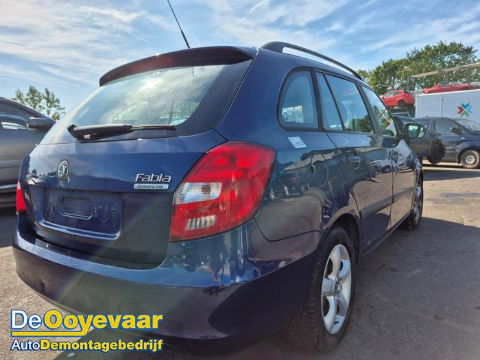 Skoda Fabia II Combi 1.2 TDI 12V Greenline Sloopvoertuig (2010, Blauw)