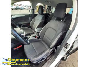 Ford Focus 4 Wagon 1.0 Ti-VCT EcoBoost 12V 100 Sloopvoertuig (2020, Wit)