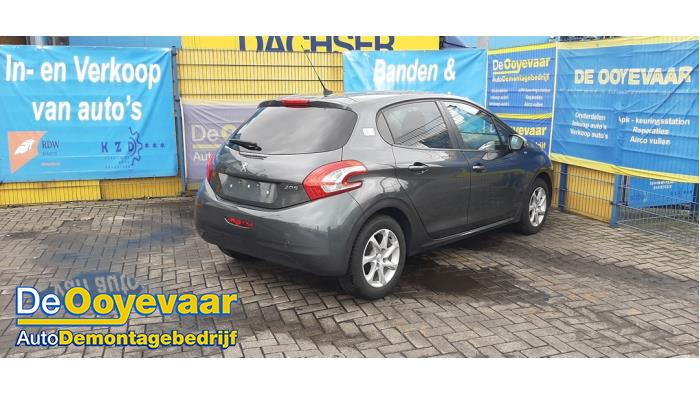 Peugeot 208 I 1.2 Vti 12V PureTech 82 Sloopvoertuig (2014, Grijs)