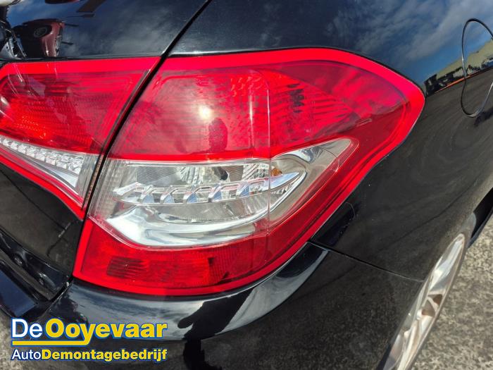 Citroen C4 Berline 1.6 16V VTi Sloopvoertuig (2011, Zwart)