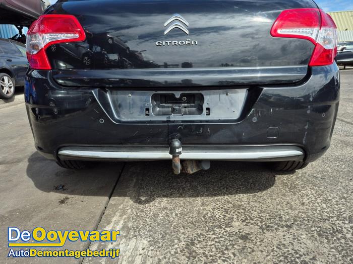 Citroen C4 Berline 1.6 16V VTi Sloopvoertuig (2011, Zwart)